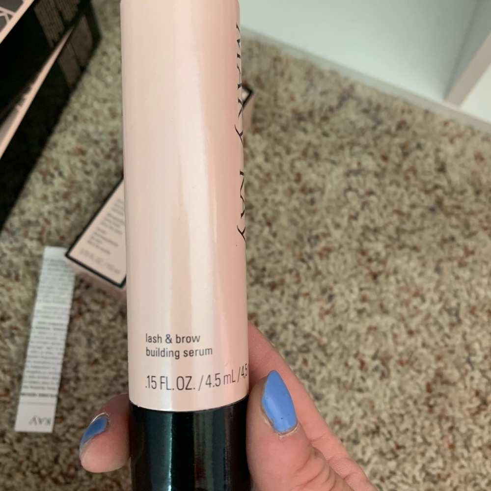 Lash and brow building serum